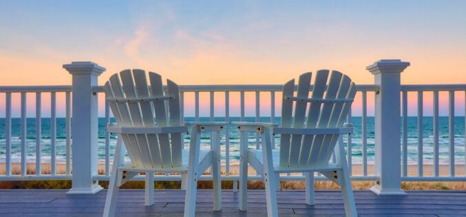 The Dos and Don’ts of Decorating Your Beach House