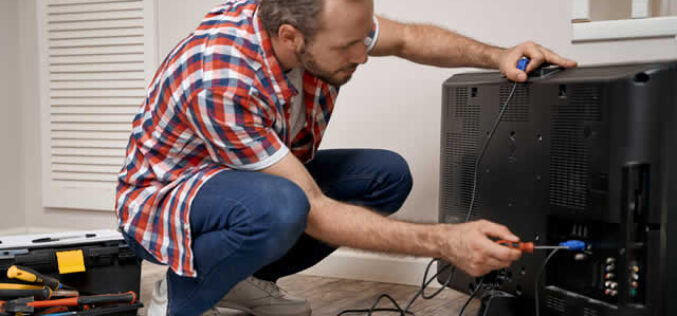 8 Signs That Your Television Is Dying