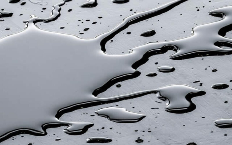 How to Avoid Water Damage to Your Hardwood Floor