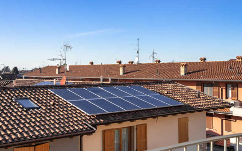 How to Make the Most of Your Solar Panels in Cloudy Weather