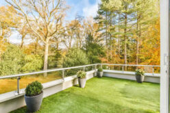 Transforming Concrete Jungles: Implementing Synthetic Lawns in Residential Architecture