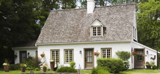 A Guide to Updating the Exterior of Your Historic Home