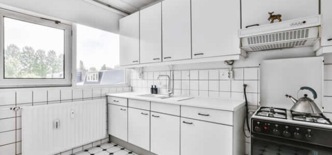 4 Reasons Why Ready-To-Assemble Cabinets Are a Smarter Choice for Your Kitchen
