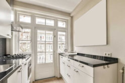 Discovering the Advantages of Gas Strut Windows