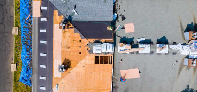 The Advantages of Employing a Qualified Roofing Contractor