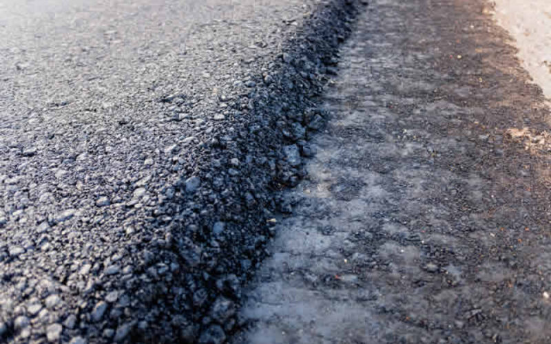 How to Increase the Lifespan of Your Asphalt Driveway