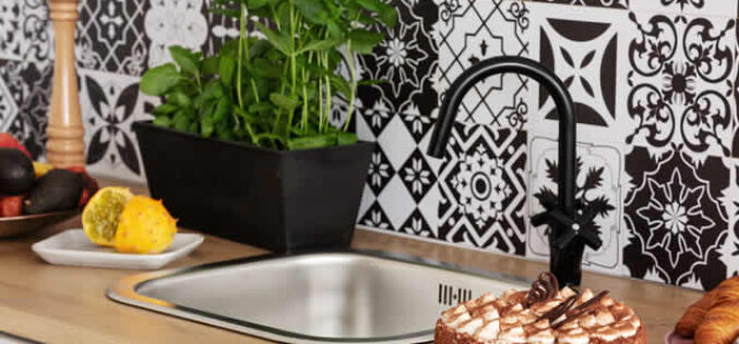 How Tiles Can Make a Statement in Your Kitchen