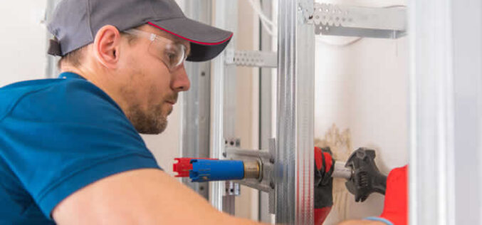 Look For These Four Qualities When Choosing a Plumber