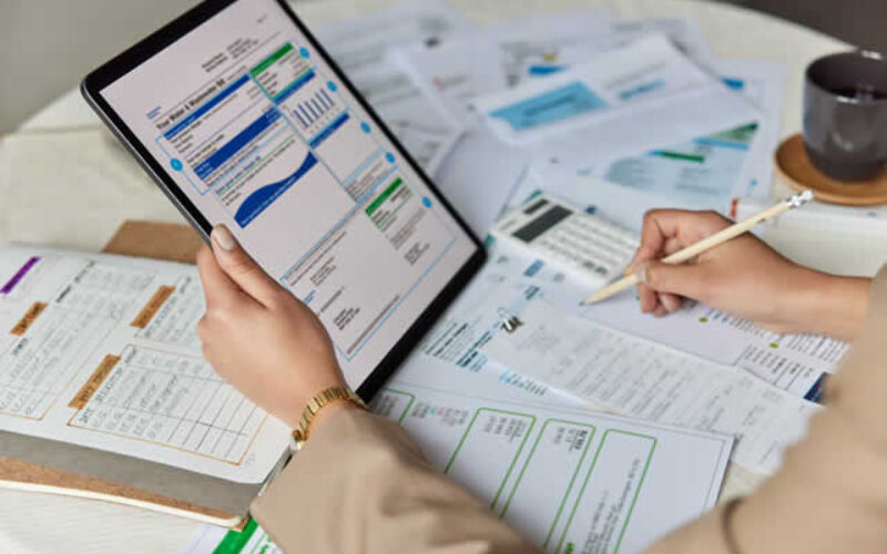 How Homeowners Can Save on Their Power Bill
