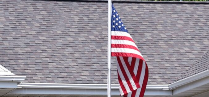 5 Reasons Why You Should Add a Flagpole to Your Home