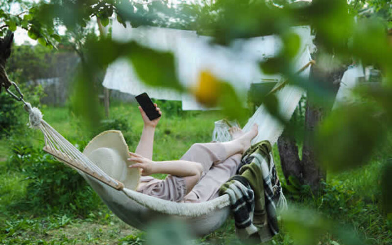 Tips & Tricks for Creating a Beautiful Backyard Oasis