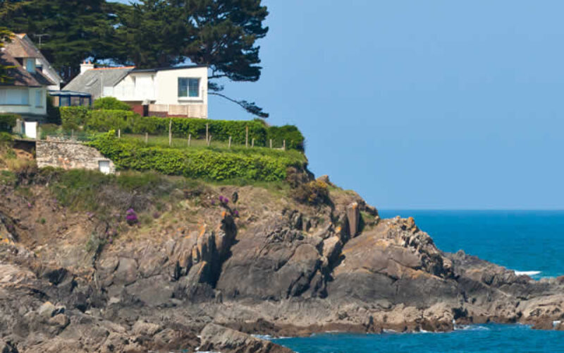 5 Must-Haves for Coastal Homes