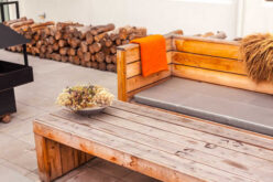 Building a Comfortable Outdoor Living Space for the Changing Seasons