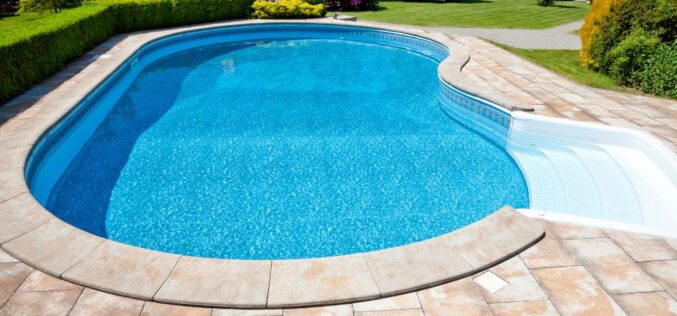 4 Serious Signs That Your Pool Needs Resurfacing