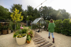 4 Ways to Test the Quality of Landscaping Materials