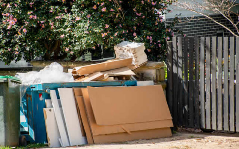 Should I Do DIY Junk Removal or Hire an Expert?