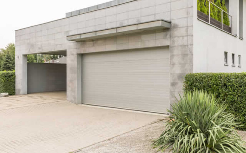 How To Choose the Best Garage Door for Your Home
