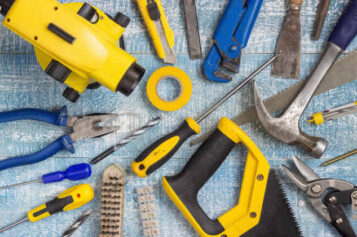 Maximizing Efficiency: How to Choose the Right Equipment for Rent