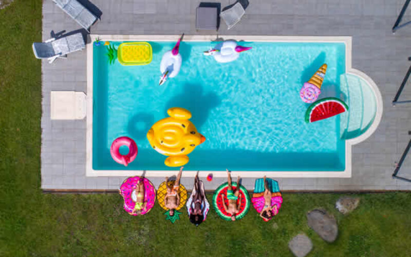 5 Reasons to Invest in a Pool for Your Backyard