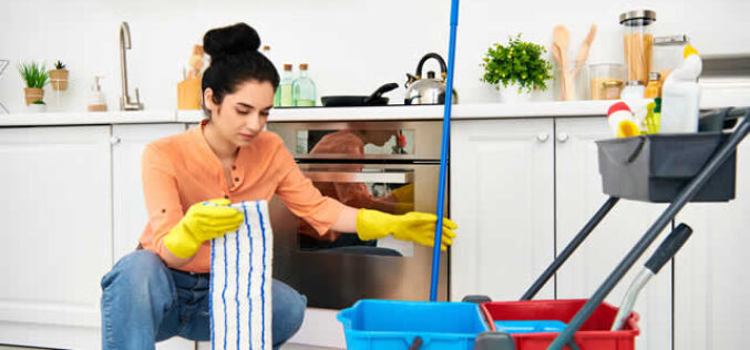 The Essential Cleaning Checklist for Moving Out