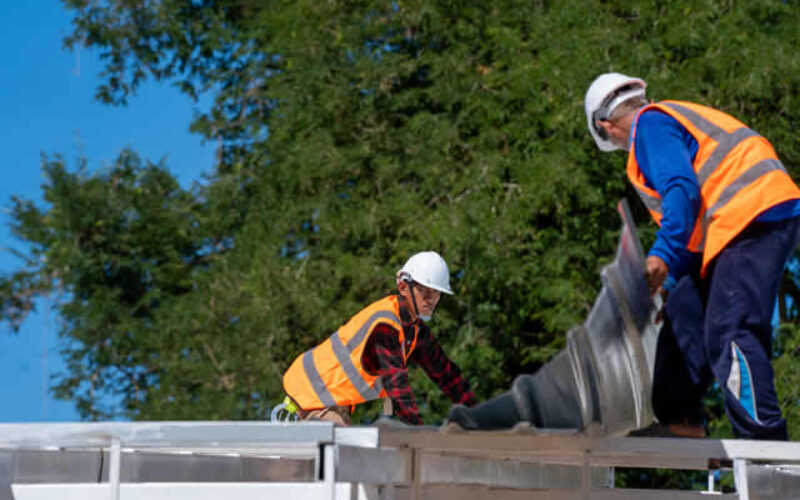 Six Instances When You Should Call a Roof Repair Service for Your Home