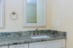 How to Find the Perfect Vanity for Your Home