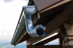 Exploring The Role Of Professionals In Roof Gutter Replacement