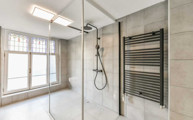 Personalized Luxury: The Allure of Custom Shower Remodels