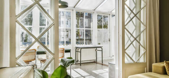 How to Make Your Sunroom Suitable for All Seasons