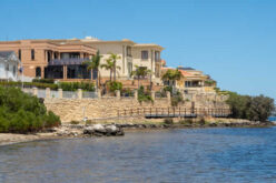 The Benefits of Installing a Seawall for Your Waterfront Property