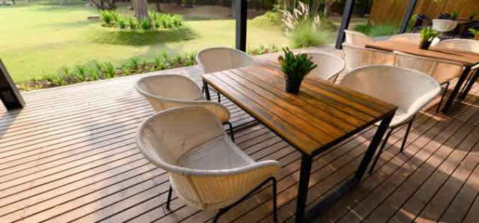 Why Spotted Gum Is A Great Choice For Decking