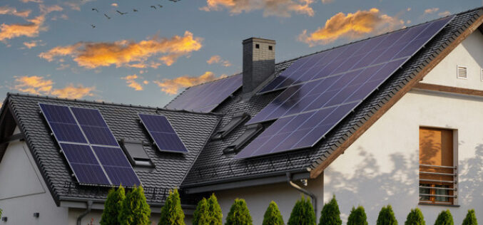 4 Benefits of Installing Solar Panels on Your Home