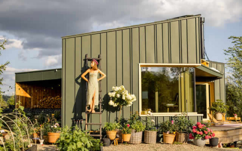 Discover How Steel Barndominiums Handle Extreme Weather