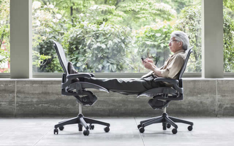 The Power of Ergonomic Chairs and Furniture for Better Health and Comfort