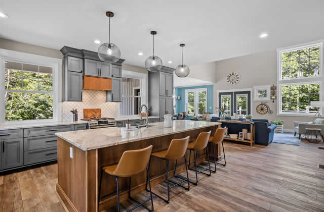 Kitchen Renovations for Every Budget | Low, Medium & High Cost - Low Budget Kitchen Renovations For Vacation Rentals