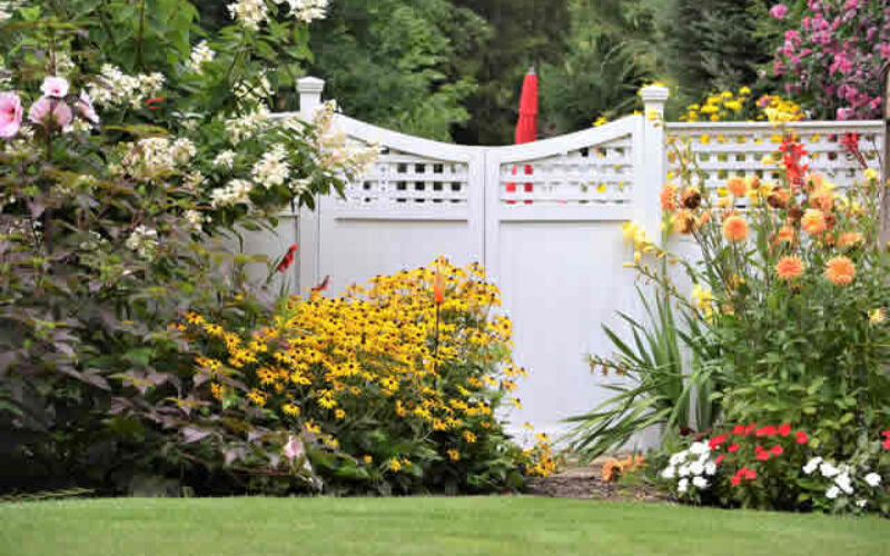 7 Reasons PVC Fences are the Best Choice for Your Home