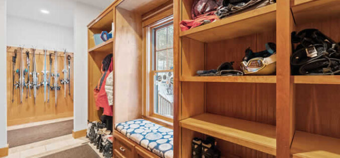 Guide to Designing the Perfect Ski Mudroom in Your Colorado Home