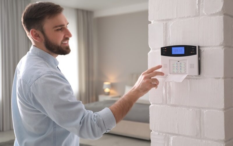 4 Important Ways To Keep Your Home Secure