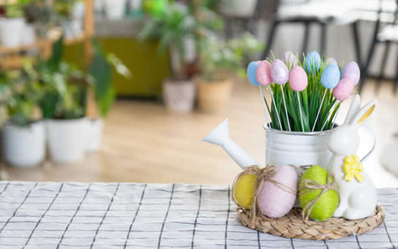 Welcoming Spring and Easter with Home Décor