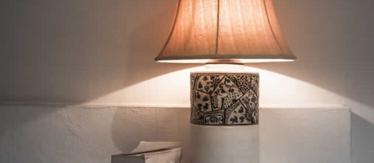How to Choose the Right Table Lamp?