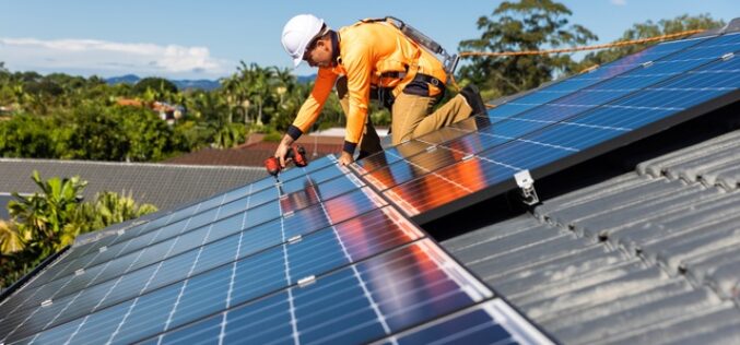 4 Financial Benefits of Using Solar Energy at Home