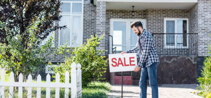 Seamless Guide to Selling a Home: To Remodel or Not to Remodel?