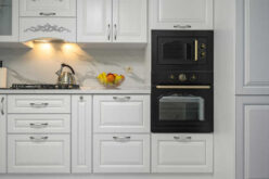 How to Create a Seamless Look With Built-In Kitchen Appliances
