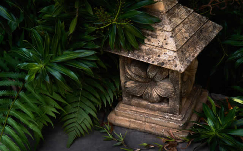 Multi Functional Sculptures and Planters That Maximize Space and Style