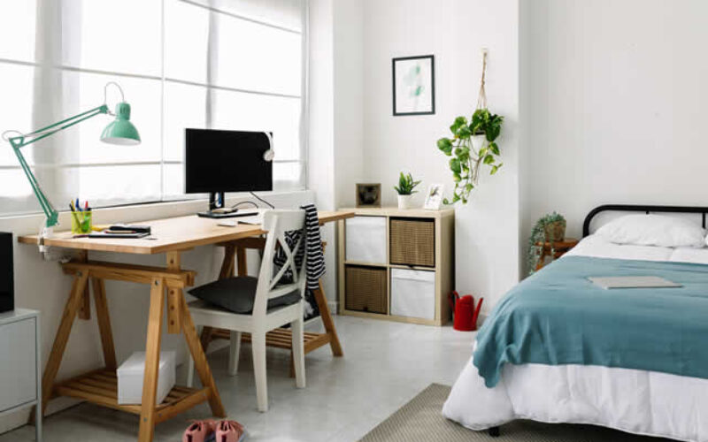 Designing a Dual-Purpose Home Office and Guest Room for Maximum Efficiency