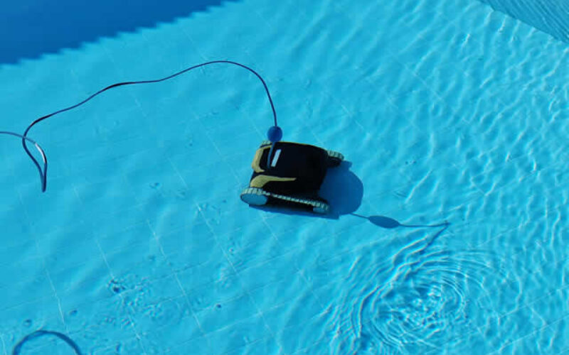 Say Goodbye to Pool Cleaning Woes – Innovative Gadgets for a Sparkling Pool