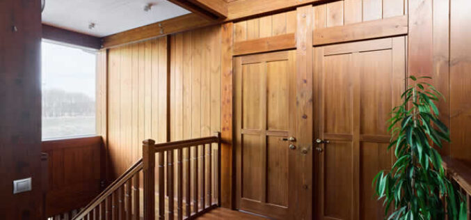 Wood-Drenched Rooms Discover the Allure of Modern Wood Paneling