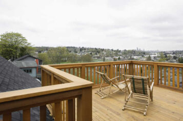 Choosing the Right Decking Materials for Your Dream Outdoor Space