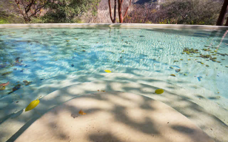 A Guide to Winterize Your Swimming Pool