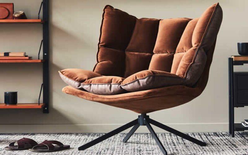 Maximizing Comfort and Style: Swivel Chairs That Fit Modern Living Rooms